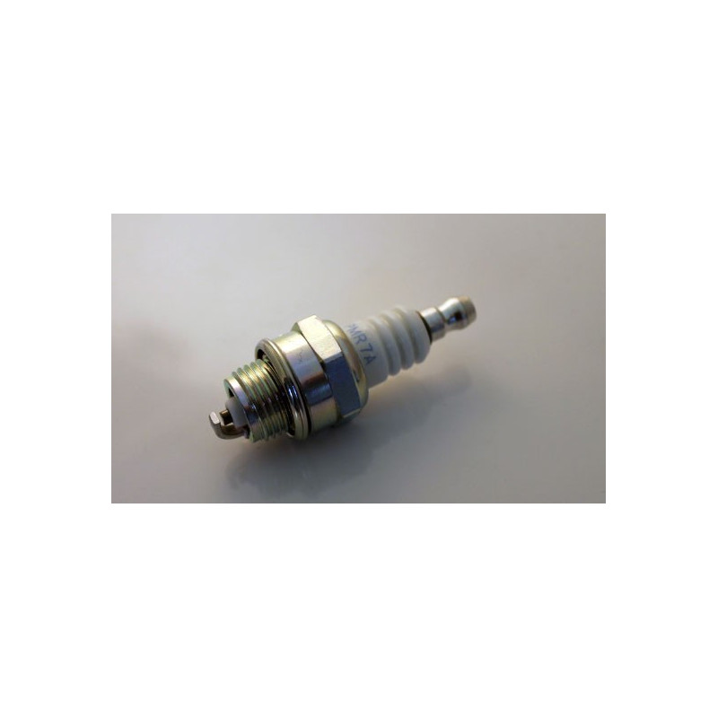Bougie d'allumage NGK BPMR7A 4626 Bougie d'allumage NGK BPMR7A 4626